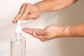 Membuat Hand Sanitizer di Rumah dari Daun Sirih dan Jeruk Nipis