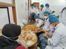 KUNJUNGAN INDUSTRI MA NURUL QURAN KE RUMAH PRODUKSI BOLU KELAPA GUMREGAH